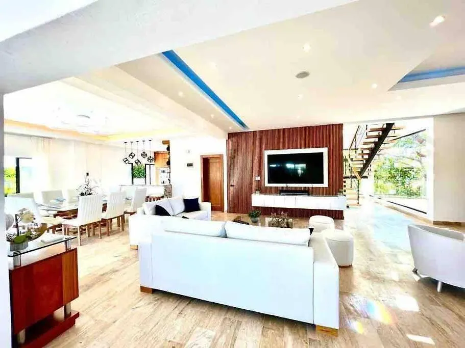 Grand Luxury Villa In Oceanfront Community Sosúa Dominikai Köztársaság